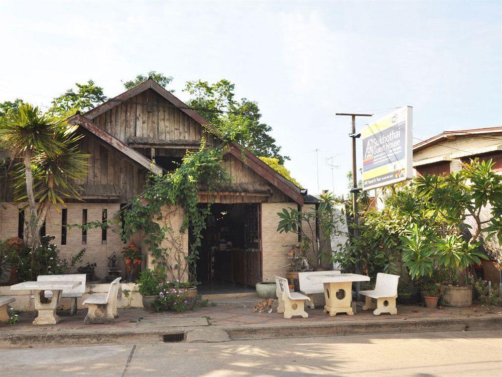Sukhothai Guest House Buitenkant foto